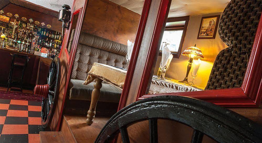 Cairndow Stagecoach Inn Exteriér fotografie